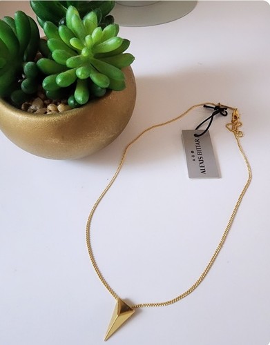 200 alexis bitta gold - $200,