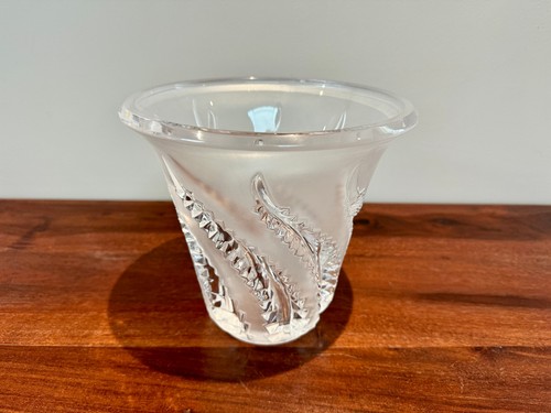 Lalique france vase lobelia - france, :