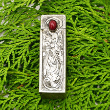 Porta rossetto specchiato