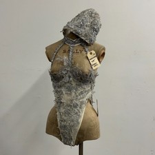 Set costume da showgirl burlesque con applicazioni argento vintage con cappuccio abbinato