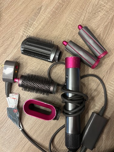 Dyson airwrap complete styler - dyson,