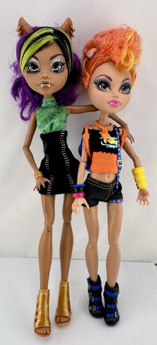 Monster high werewolf sister - monster,
