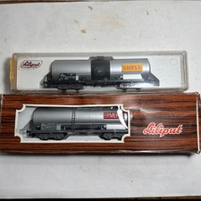 Liliput H0, cc, 2 carri cisterna SBB