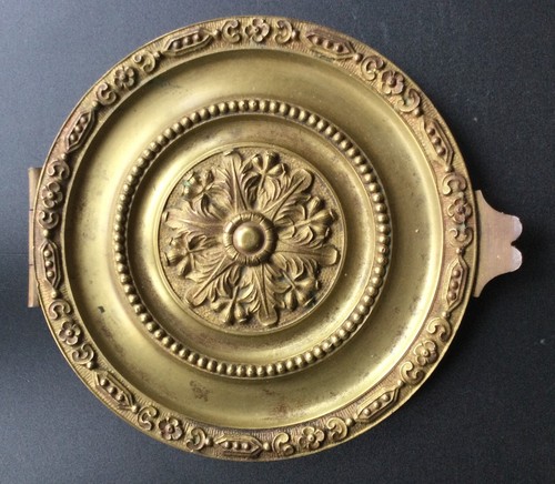 Antico rosone bocchettone