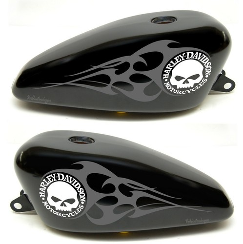 Adesivi serbatoio moto custom
