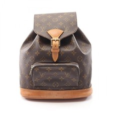 LOUIS VUITTON Montsouris MM