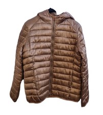 Piumino Invicta Limited