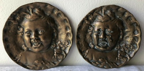 Coppia vecchie sculture in - coppia,
