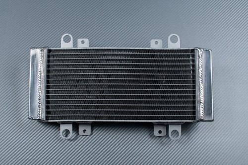Radiateur eau type - radiateur, racing