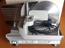 Affettatrice per alimenti INOX 190 NOVITALIA