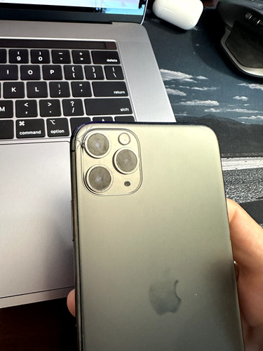 Apple iphone pro - pro,