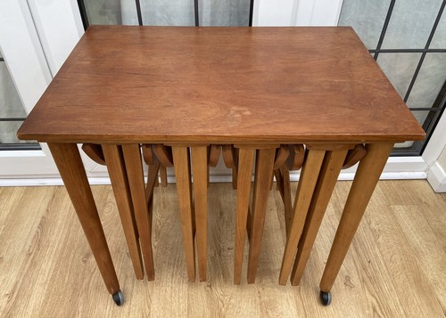 Set tavoli nido vintage - 5, da
