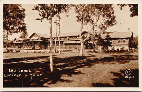 Log lodge lucerna - log, me