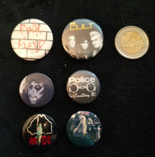 Lotto 6 Pins Spilla Badge Pink Floyd Cult Police AC/DC Alice Cooper Anni 80
