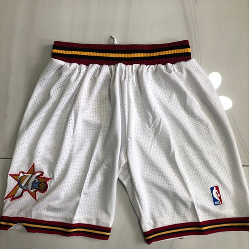 Pantaloncini corti