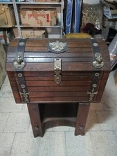 BAULE Antico Porta Vini in Legno con Serratura/Inserti di ferro Lavorati a Mano