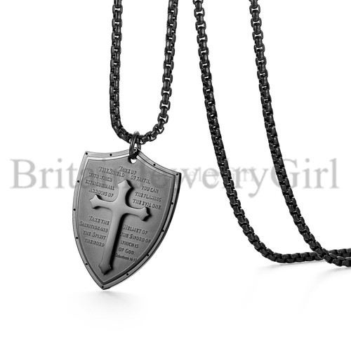 Collana con ciondolo croce