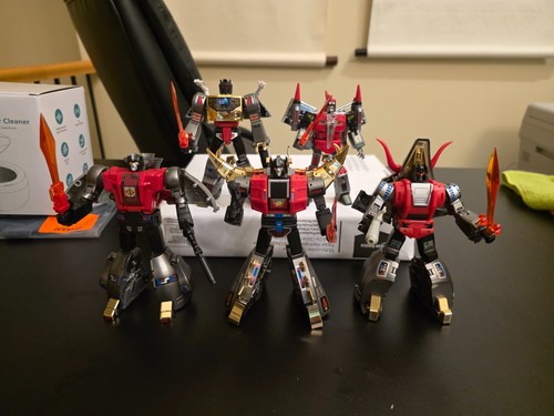 Newage transformers toy color - toy,