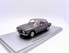 Modellino auto scala 1:43 Alfa