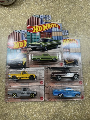 Hot wheels pickup - hot, 2021