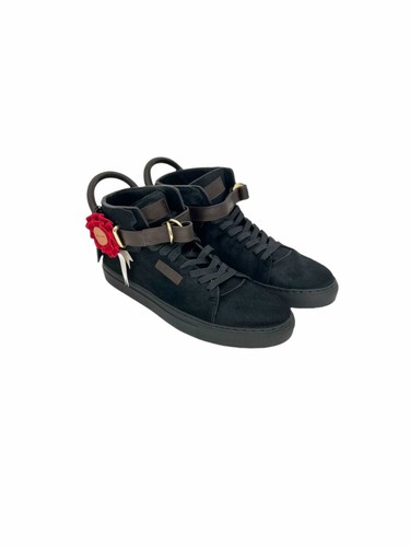 Nuove scarpe ginnastica - nuove, da