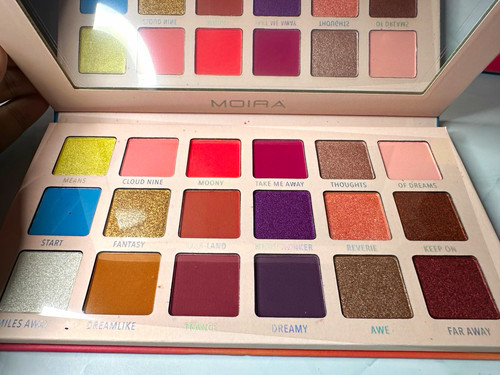 Moira day dreams palette - dreams,