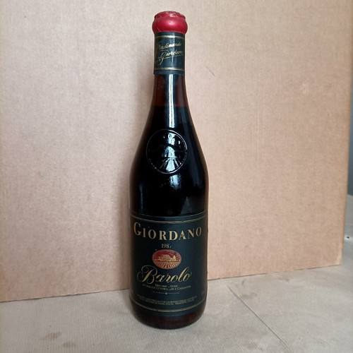 Barolo giordano docg cantine - barolo,