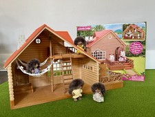 Calico Critters Lakeside Lodge