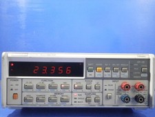 ADVANTEST TR6861 MULTIMETRO