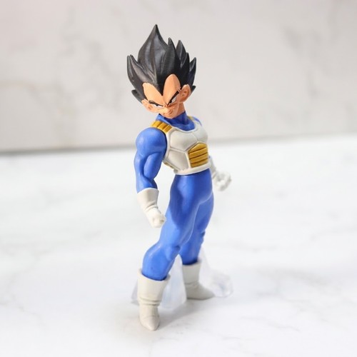 Vegeta bandai dragon ball hg - vegeta,