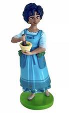 Encanto Julieta Madrigal Cake