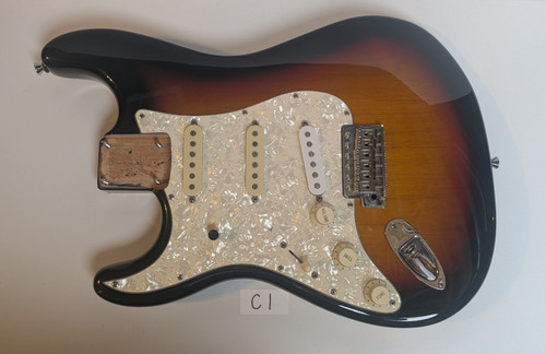 Left handed squier classic - left,
