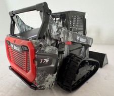 NUOVO RARO 1:25 Bobcat T76 Compact Track Loader Edizione Limitata Wounded Warrior