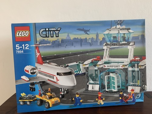 Lego city set 7894 airport - 7894,