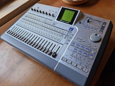 Tascam 2488 Portastudio - registratore digitale multitraccia con masterizzatore