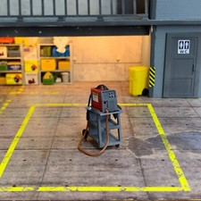Garage Diorama In Scala 1/43