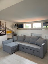 Divano letto angolare grigio IKEA. 3 posti, contenitore. Ottime condizioni