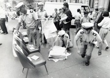 Foto vintage Sgombero Manifestazione, Milano, stampa 24x18 cm