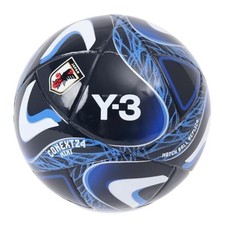 Pallone commemorativo Adidas