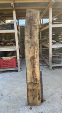 Tavola in legno di noce
