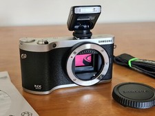 Samsung NX300 20,3 megapixel