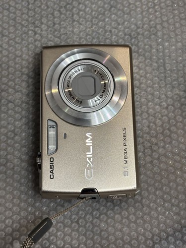 Fotocamera digitale compatta