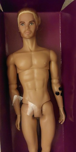 Fashion royalty integrity toys