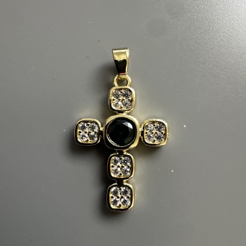 Collana con ciondolo - , croce