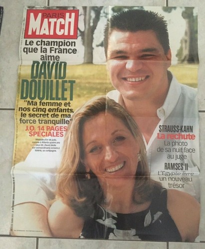 Affiche une paris match - une, de