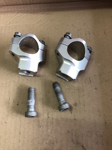 Attacchi manubrio ktm - attacchi,