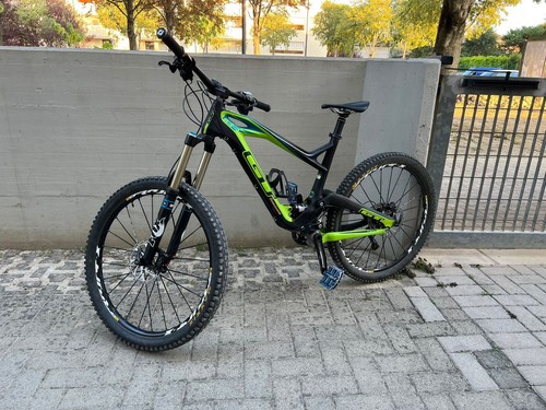 Force carbon - force,