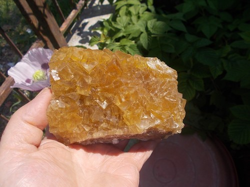 Minerali vet fluorite - vet.s.,