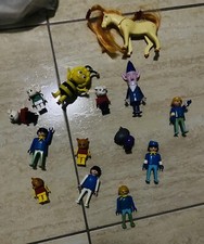 Piccolo Stock di giocattoli Play Mobil e macchinine di metallo