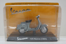 Piaggio Vespa 125 Nuova (1965) - Modellino Die Cast Scala 1:18 - Vespa Collec...
